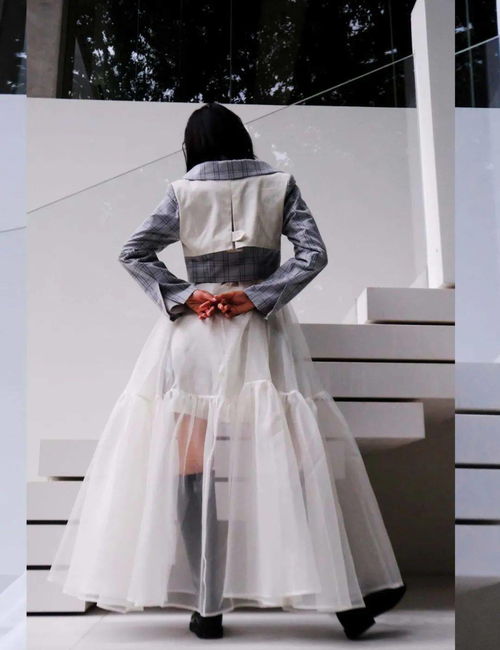 esmode廣州法國(guó)高等服裝設(shè)計(jì)學(xué)院2020大學(xué)生畢業(yè)作品評(píng)選活動(dòng)順利開(kāi)展